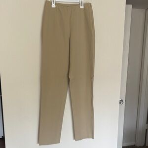 Eddie Bauer Women’s Khaki Pants Bremerton Fit size 8